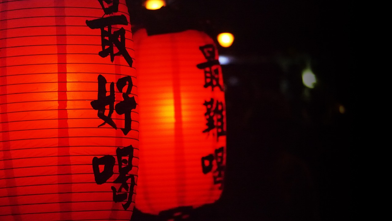 西安夜市繁华再现，美食文化与夜市最新动态融合之旅