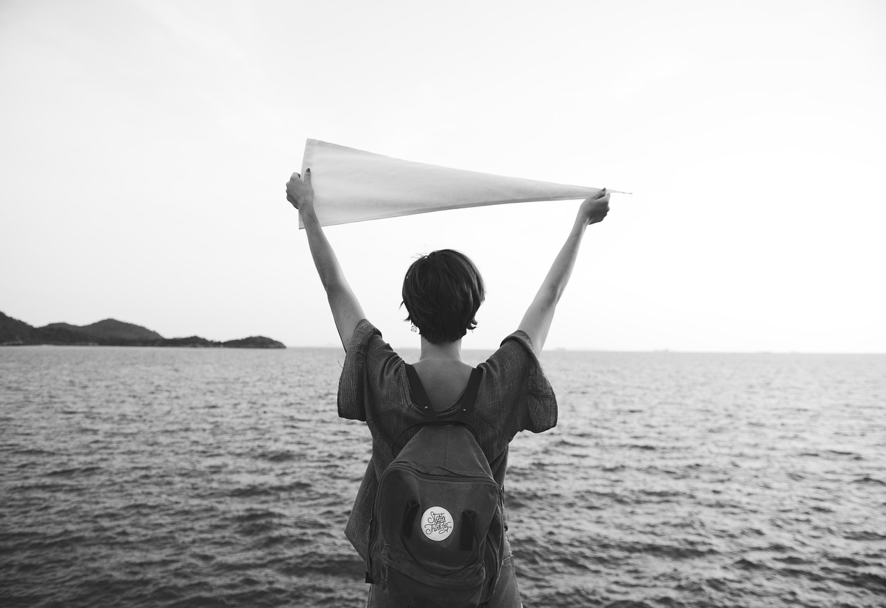 星光璀璨下的艺术追求与人生感悟——演员崔丹的旅程